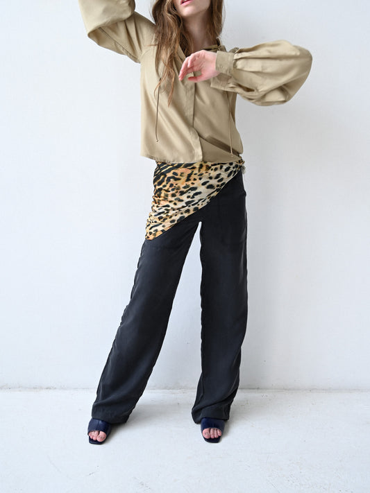 Item 26-0012 / Noa Trousers III (Dark Grey)