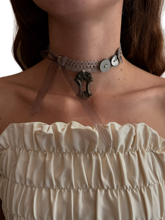 <Item 0010> Grace Chocker