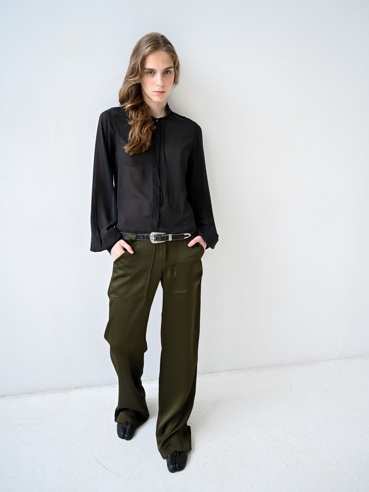 Item 26-0012 / Noa Trousers II (Green)