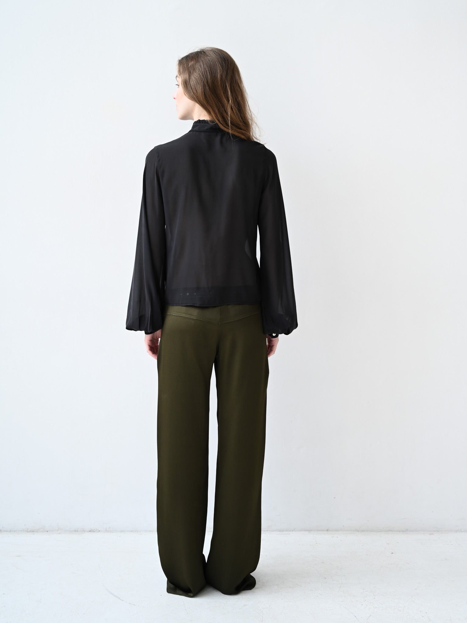 Item 26-0012 / Noa Trousers II (Green)