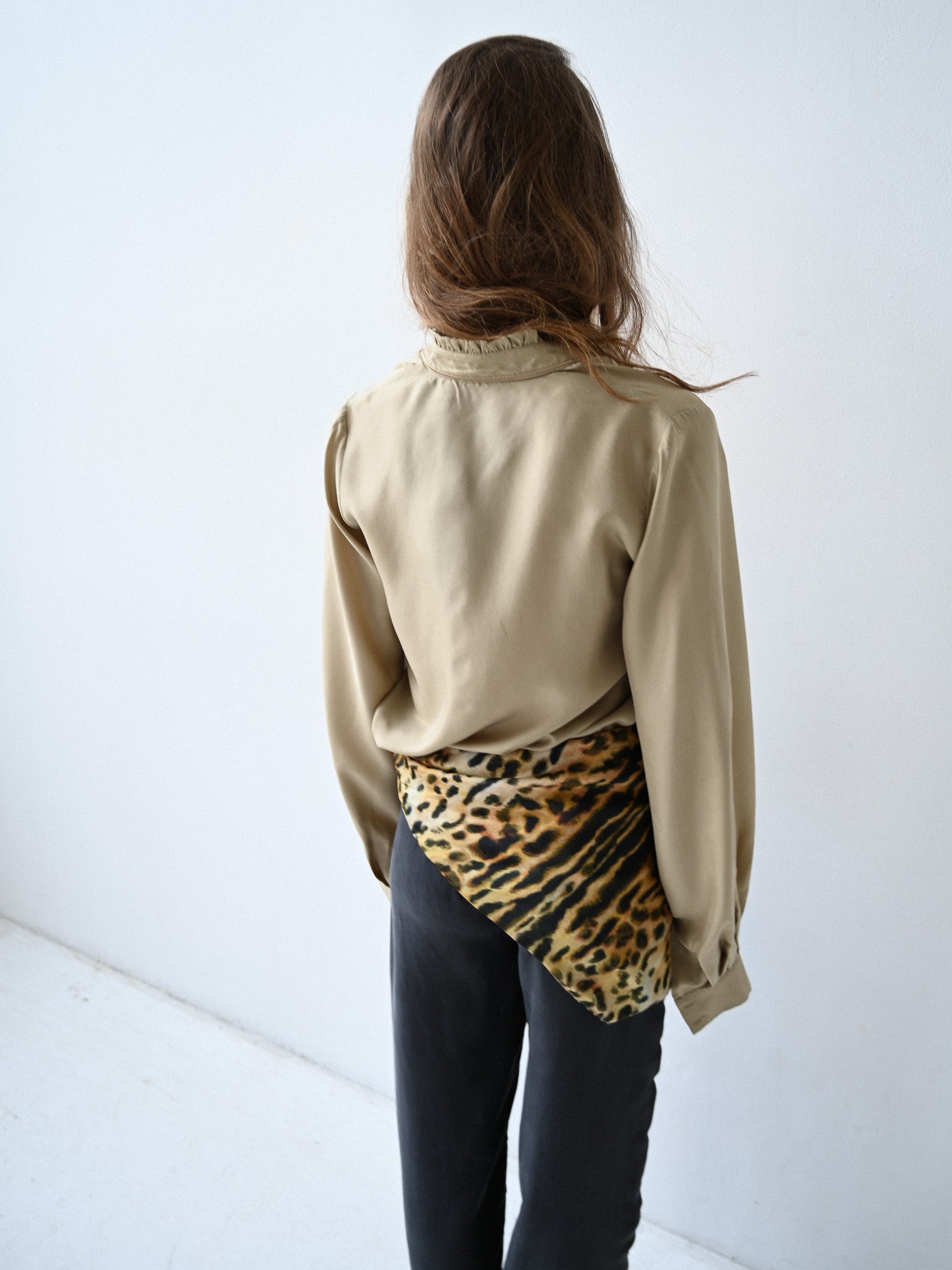 Item 26-008 / Yoko Shirt III (Beige)