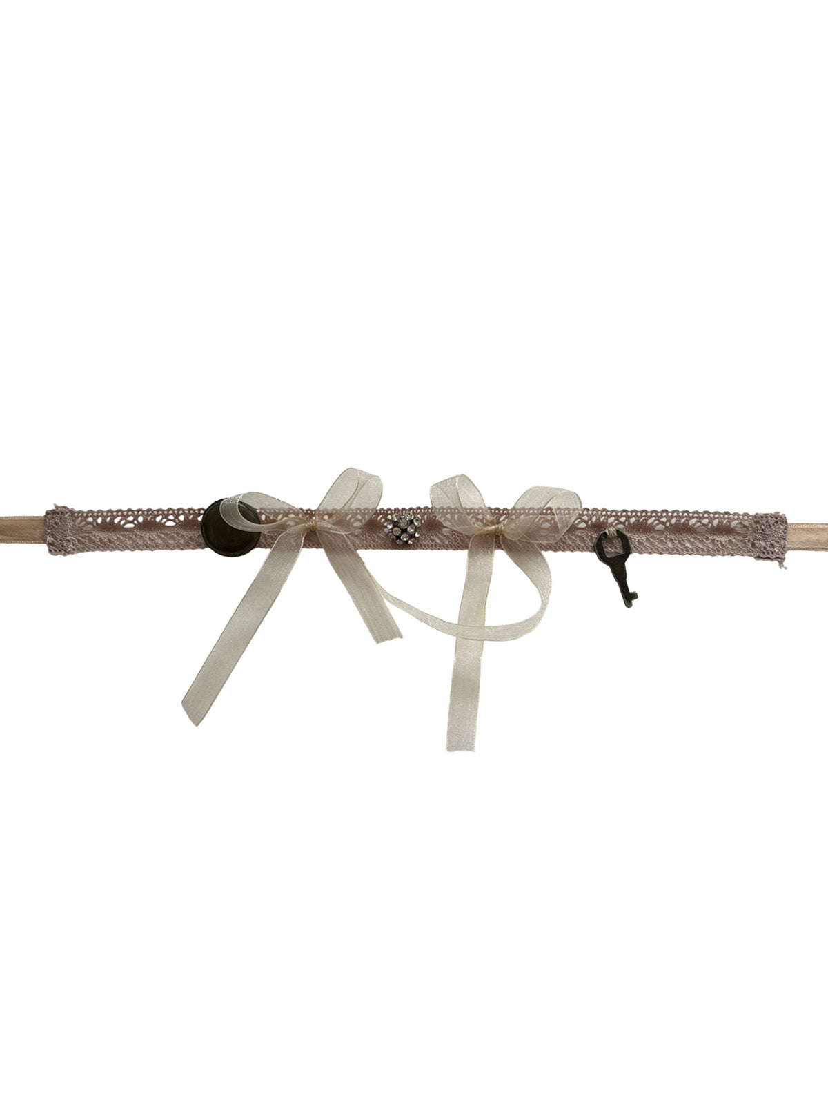 <Item 0001> Grace Chocker