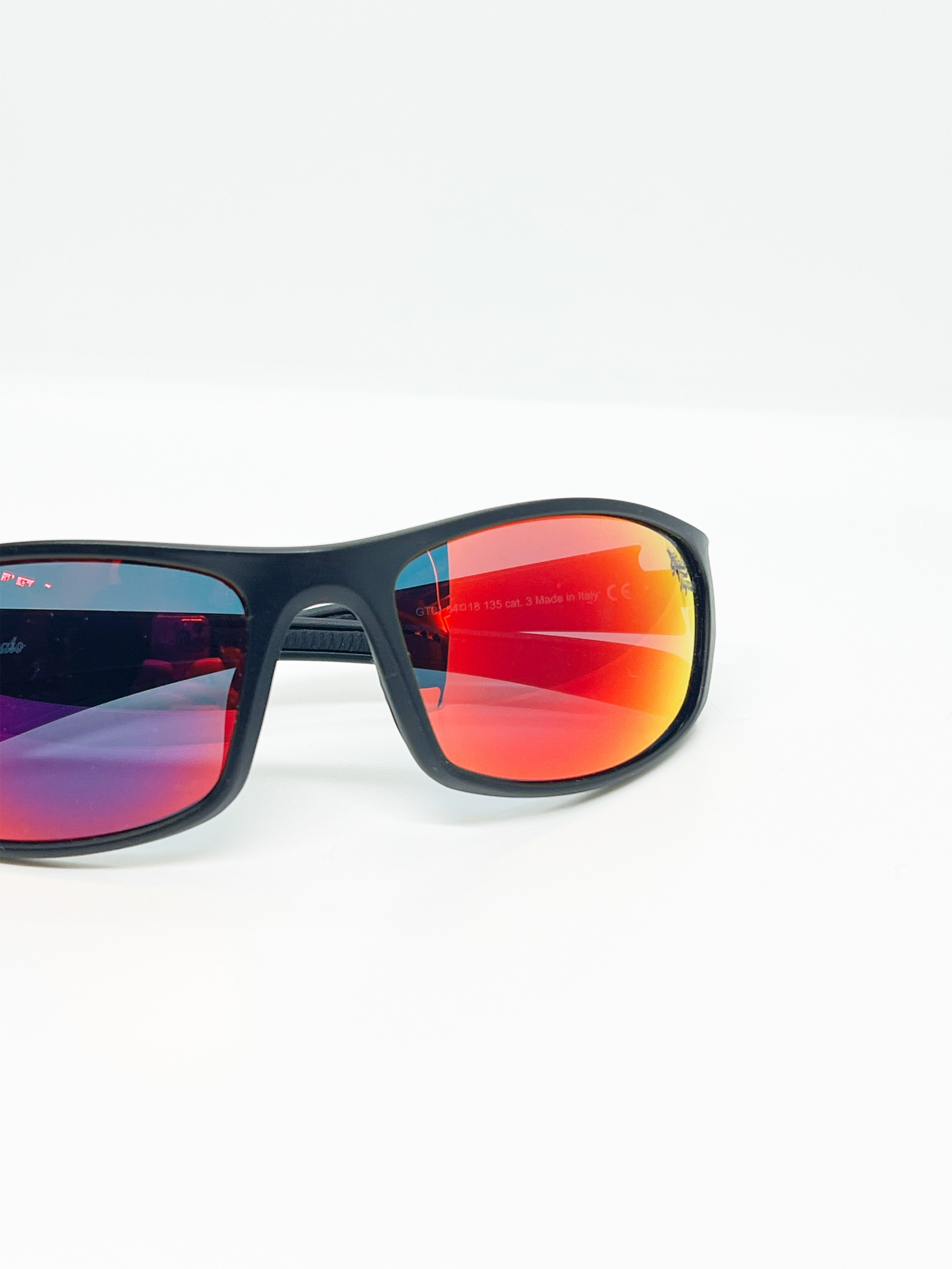 Sunglasses, front view, animalier, techno glasses